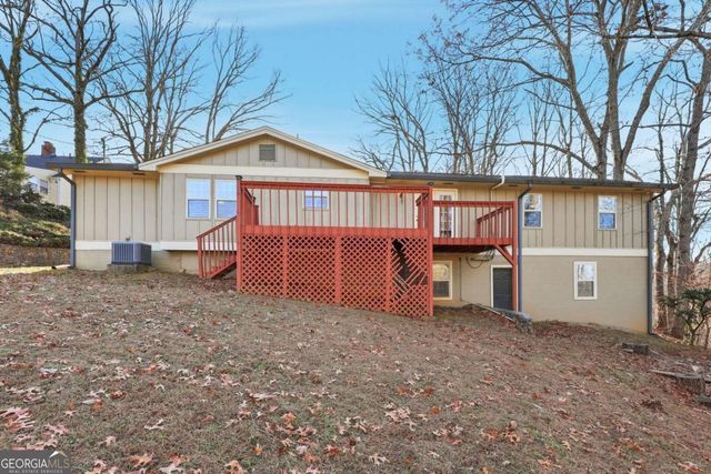 2224 Colonial Drive, Gainesville, GA 30501