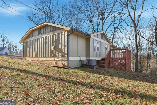 2224 Colonial Drive, Gainesville, GA 30501