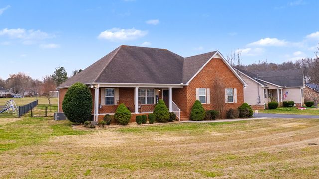 205 Graydon St, Shelbyville, TN 37160