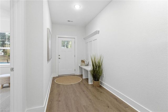 2921 Pretty Lake AVE, Norfolk, VA 23518