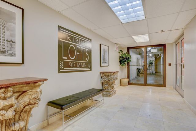 917 Main Street 305, Houston, TX 77002