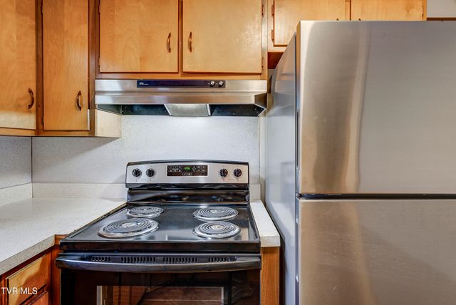 360 Highway 75, Blountville, TN 37617