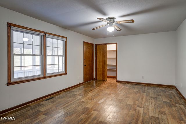 360 Highway 75, Blountville, TN 37617