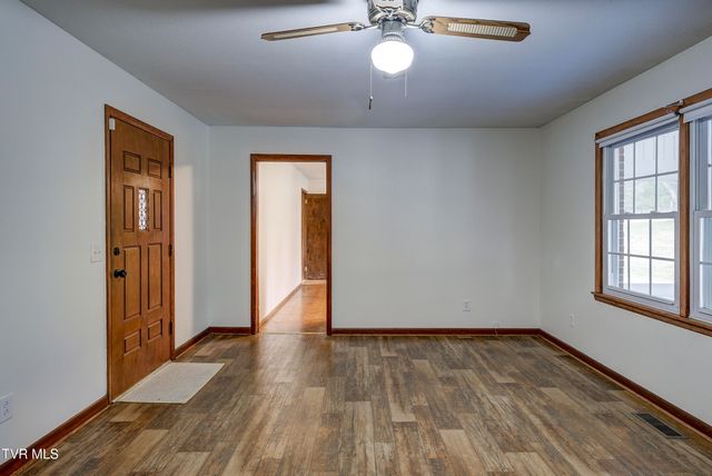 360 Highway 75, Blountville, TN 37617