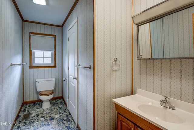 360 Highway 75, Blountville, TN 37617