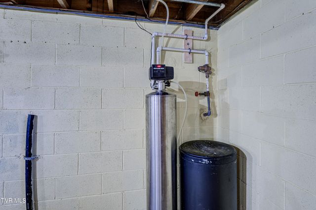 360 Highway 75, Blountville, TN 37617