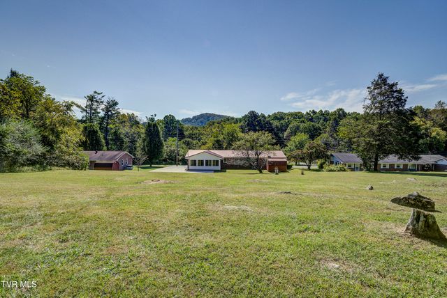 360 Highway 75, Blountville, TN 37617