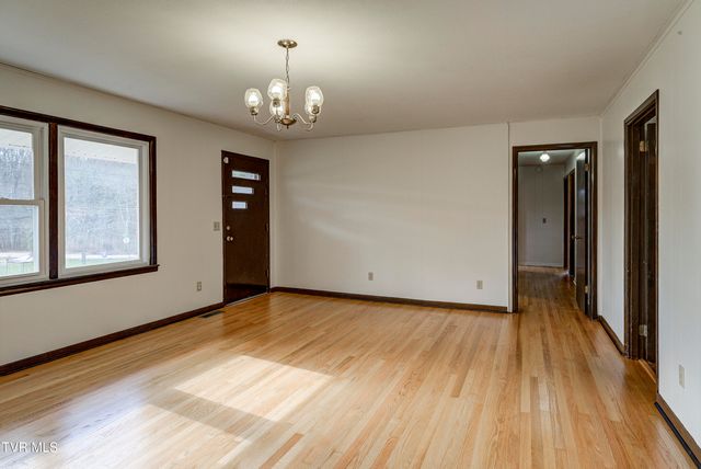 360 Highway 75, Blountville, TN 37617