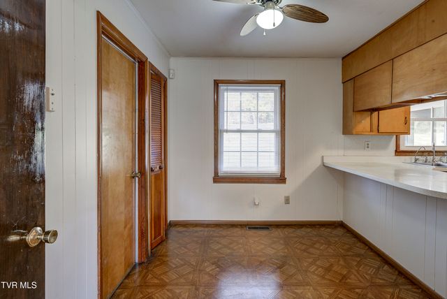 360 Highway 75, Blountville, TN 37617