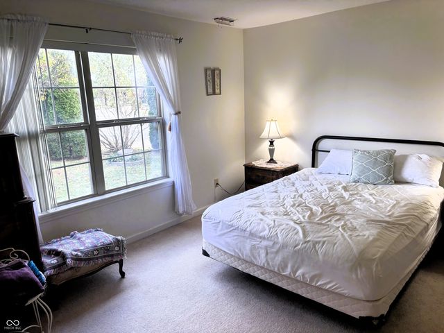 17702 Windwood Circle, Westfield, IN 46074