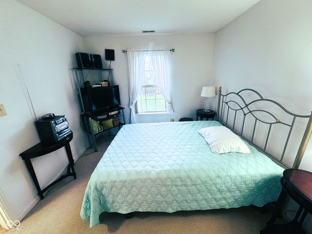 17702 Windwood Circle, Westfield, IN 46074