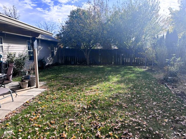 17702 Windwood Circle, Westfield, IN 46074