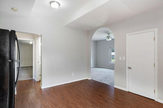 615 W Atlantic Street, Springfield, MO 65803