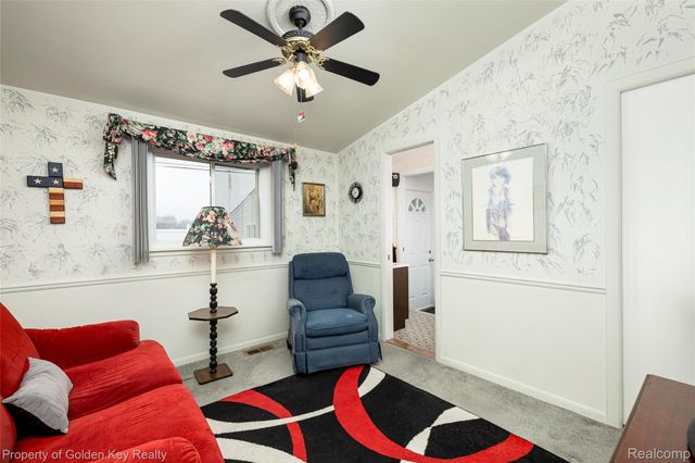 9743 Garden Street, Livonia, MI 48150