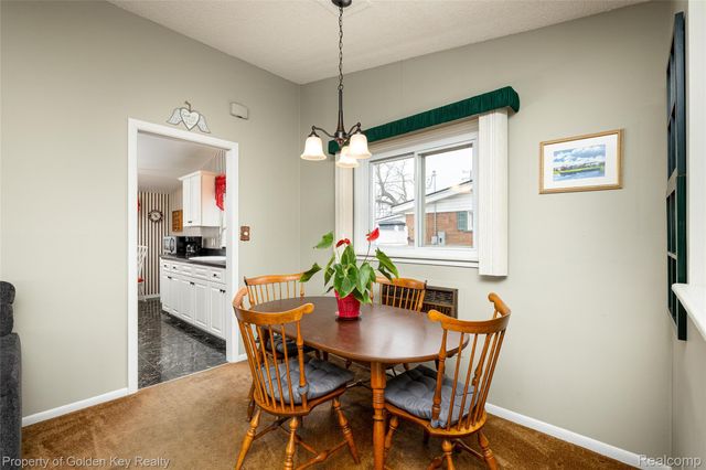 9743 Garden Street, Livonia, MI 48150