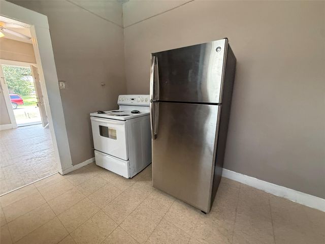 7301 Avenue L, Houston, TX 77011