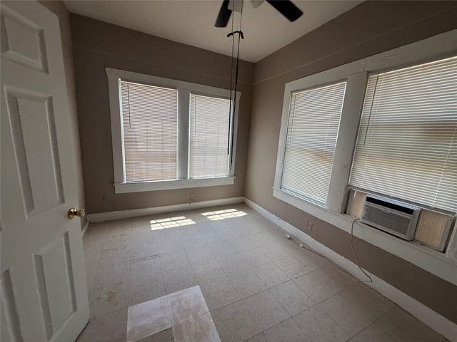 7301 Avenue L, Houston, TX 77011