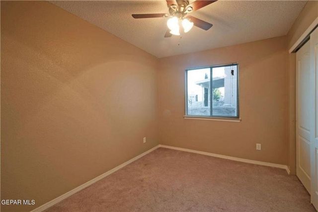 304 Jim Hofher Place, Horizon City, TX 79928