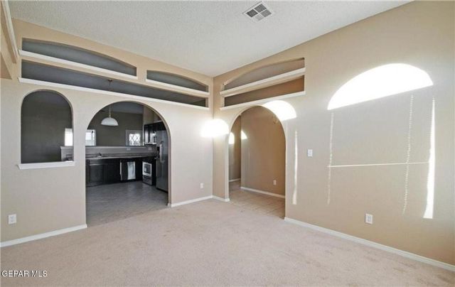 304 Jim Hofher Place, Horizon City, TX 79928
