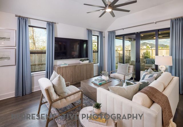 3721 American Paint Drive, Aubrey, TX 76227