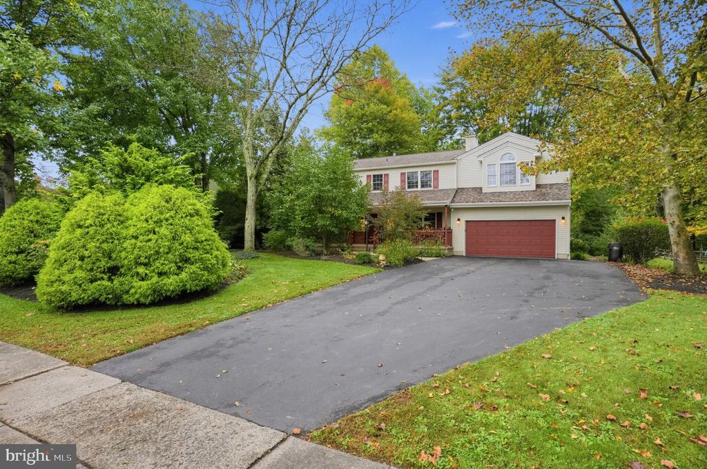 81 BLUE JAY RD, CHALFONT, PA 18914 — photo 2