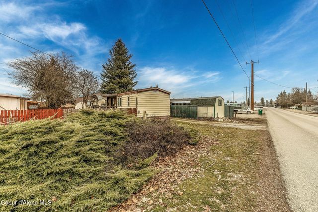 653 W Wyoming AVE, Hayden, ID 83835