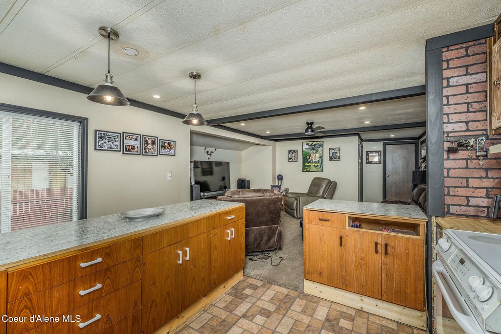 653 W Wyoming AVE, Hayden, ID 83835 photo 12