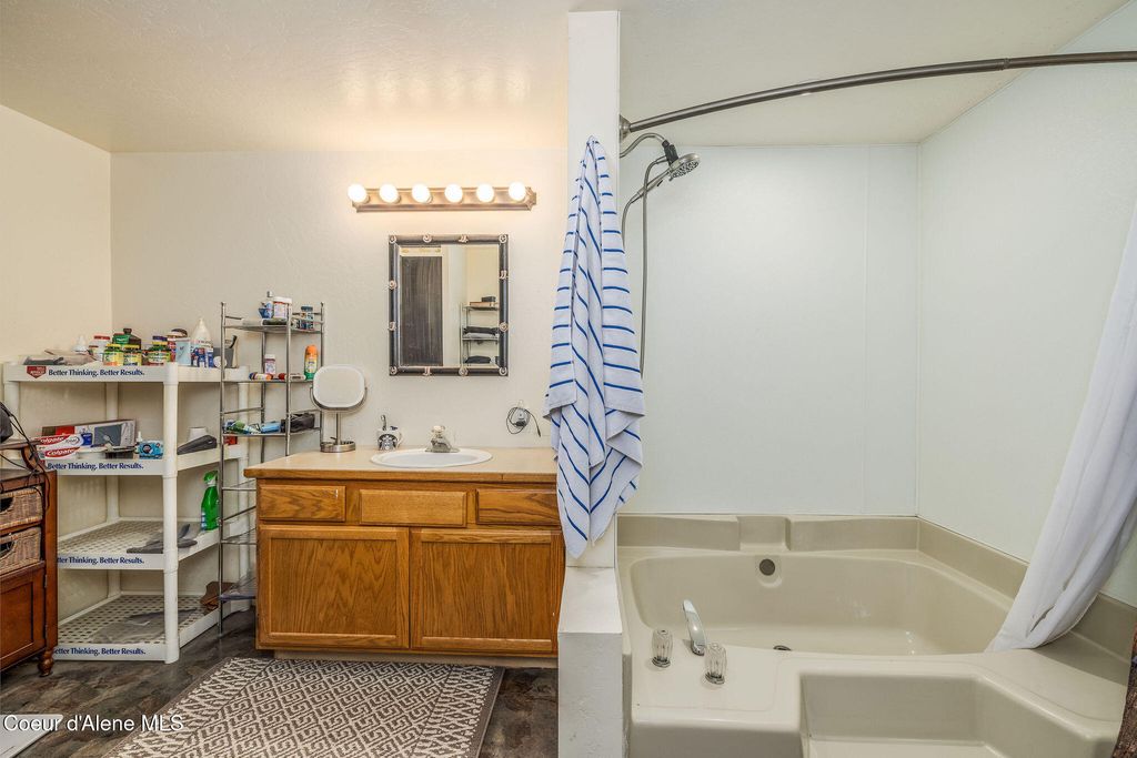 653 W Wyoming AVE, Hayden, ID 83835 photo 16