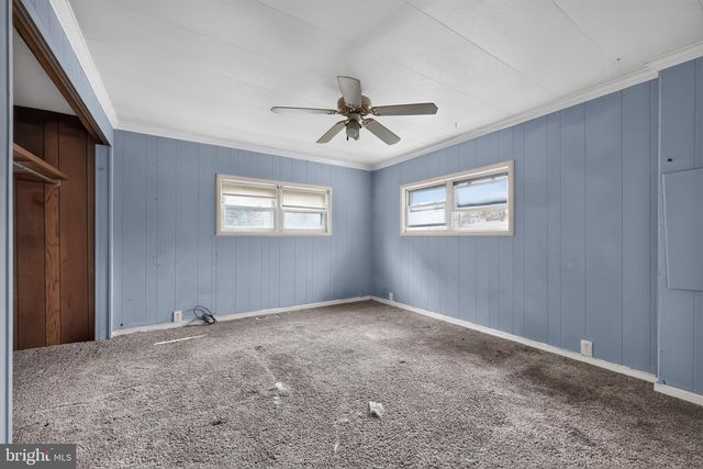 159 WALNUT LN, Buena, NJ 08310