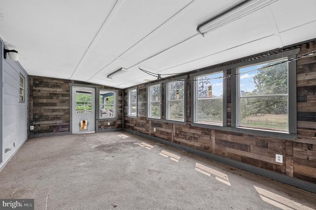 159 WALNUT LN, Buena, NJ 08310