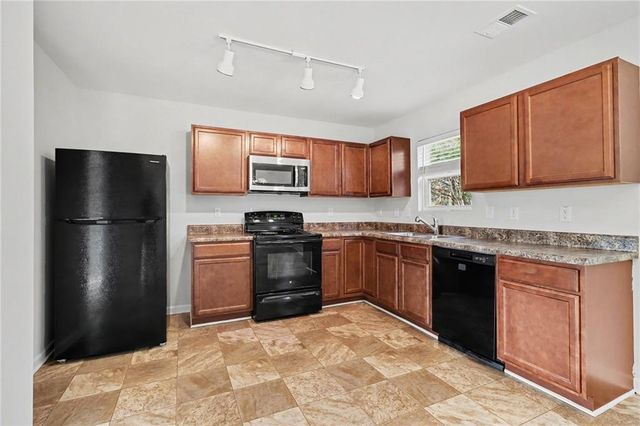 1235 To Lani Path, Stone Mountain, GA 30083