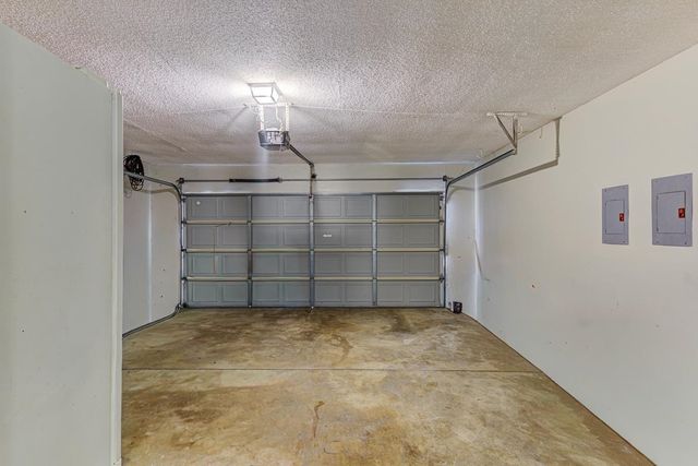 4003 LUCINDA CV, Memphis, TN 38125