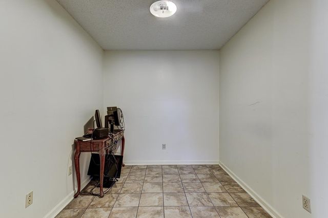 4003 LUCINDA CV, Memphis, TN 38125