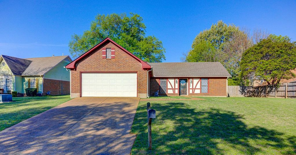 4003 LUCINDA CV, Memphis, TN 38125