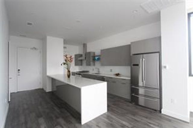 1211 Caroline Street 1104, Houston, TX 77002