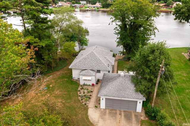 56040 River Heights, Elkhart, IN 46516