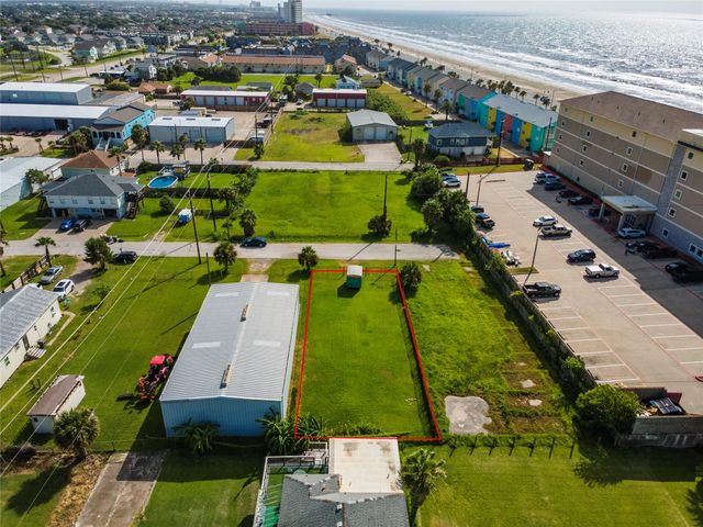 3619 Yale Street, Galveston, TX 77554