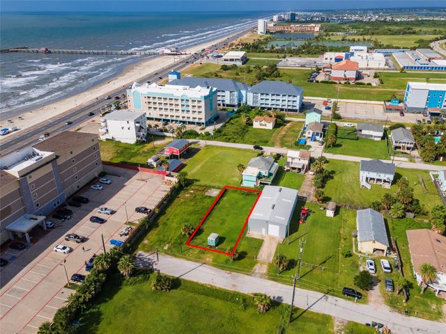 3619 Yale Street, Galveston, TX 77554