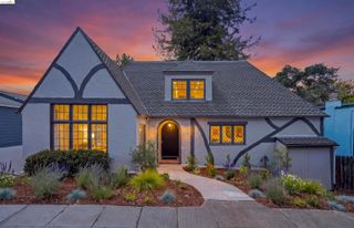 90 Oakmont Avenue, Piedmont, CA 94610