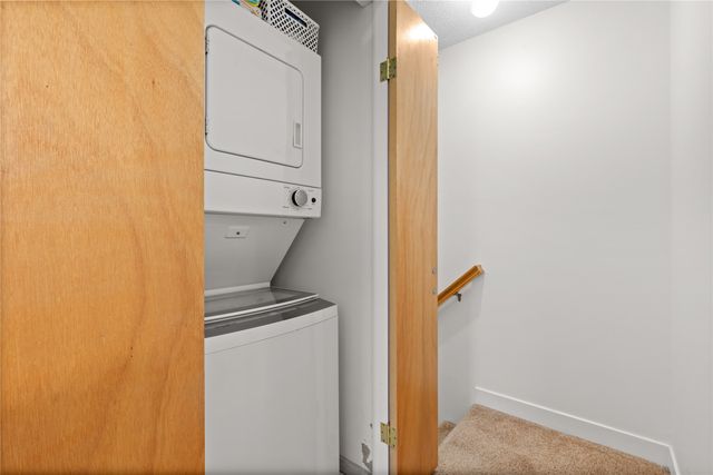 1311 SE Delaware Avenue 3, Ankeny, IA 50021