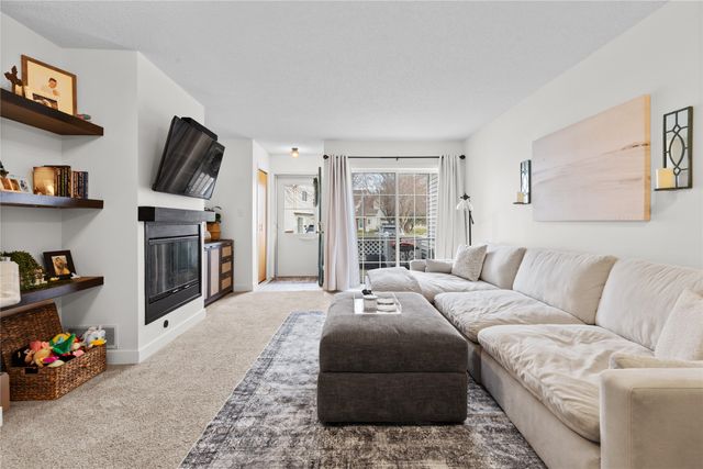 1311 SE Delaware Avenue 3, Ankeny, IA 50021