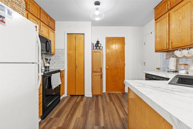 1311 SE Delaware Avenue 3, Ankeny, IA 50021