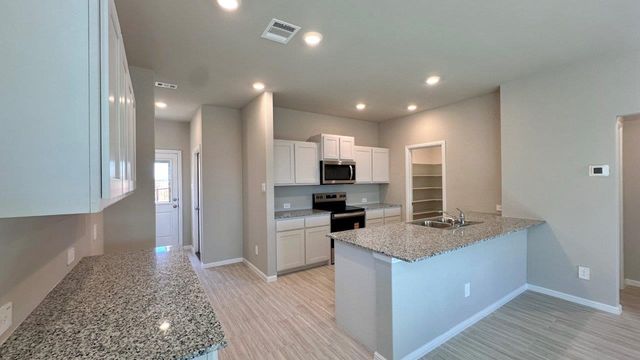9352 PEAR BUTTE Drive, Fort Worth, TX 76140