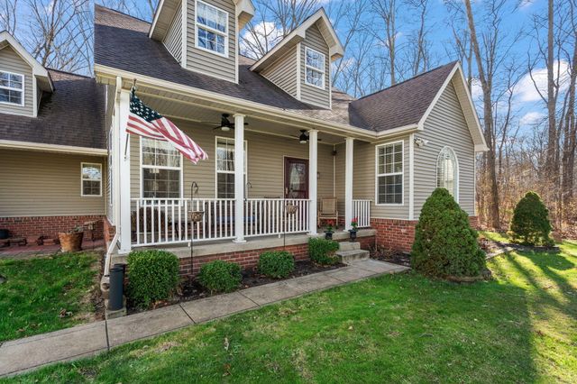 228 W Papillon Drive, Valparaiso, IN 46385