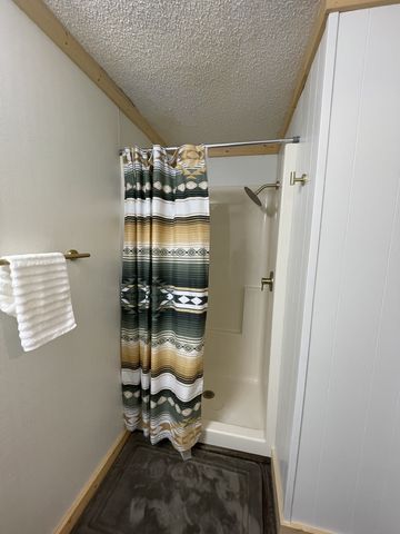 4875 Dollar Rd, Buena Vista, TN 38318