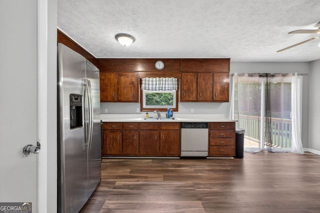 35 Ann Court, Mcdonough, GA 30253