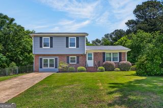 35 Ann Court, Mcdonough, GA 30253