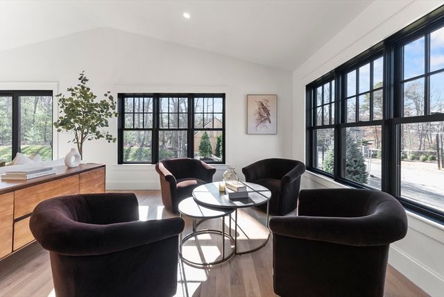 46 Sandwich Road 8, Plymouth, MA 02360