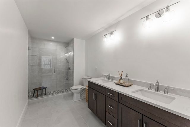 46 Sandwich Road 8, Plymouth, MA 02360