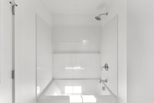 46 Sandwich Road 8, Plymouth, MA 02360